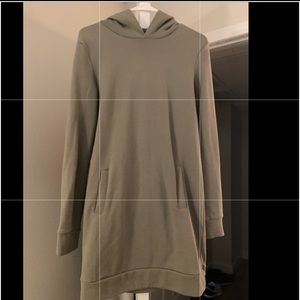 Sweater/hoodie dress
